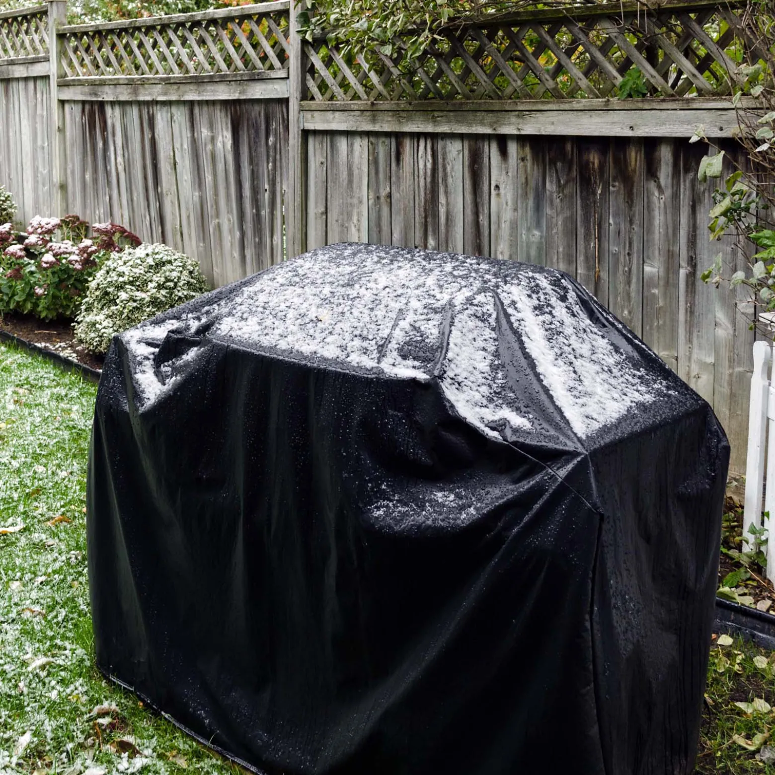 BBQ Grill Abdeckung 132x66x109cm schwarz Abdeckhaube wetterfest für verschiedene Grillmodelle