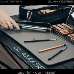 GlamSeries GlamTopper M hitzebeständige Silikonmatte 20 x 45 x 0,5 cm für Make up und Hot Tools wie Glätteisen