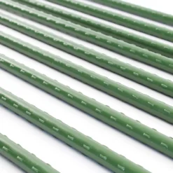 Toboli 10x Pflanzstäbe grün 90 cm Ø 11 mm Rankstäbe aus Metall und Kunststoff, Pflanzstangen für Tomaten und Kletterpflanzen