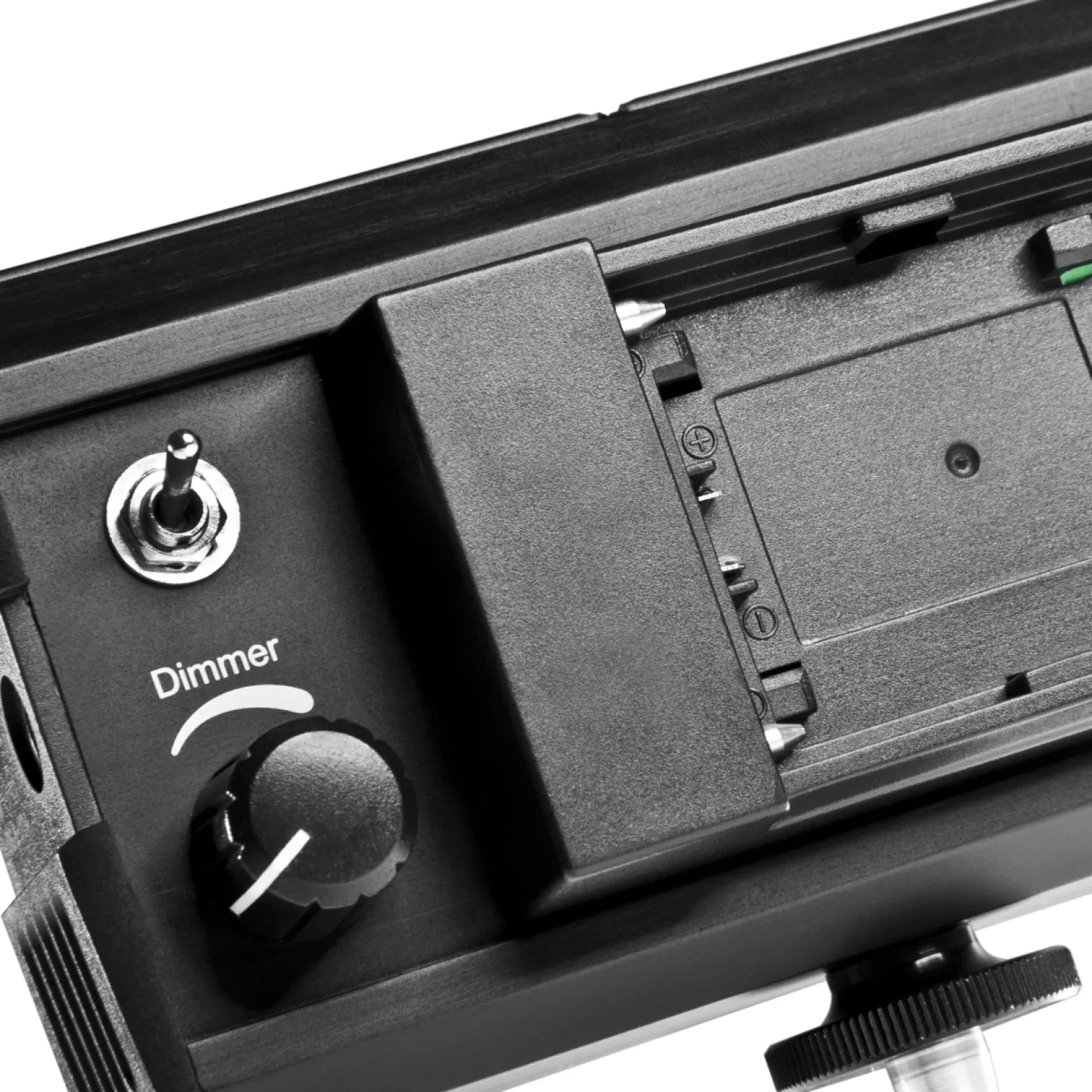 Walimex pro 128 Daylight LED Videoleuchte 8,5 W, On-Camera Studioleuchte mit Tageslicht LEDs, hochwertiges Streaming Licht mit Akku, dimmbare Beleuchtung mit Soft Diffusor