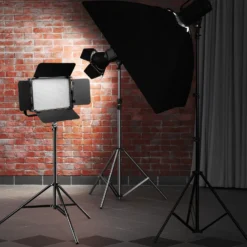 Walimex pro LED Niova 900 Plus DL mit Lampenstativ & 2 NP-F Akkus LED Flächenleuchte 54 W 5600 K DMX Fernbedienung WT-806 256 cm