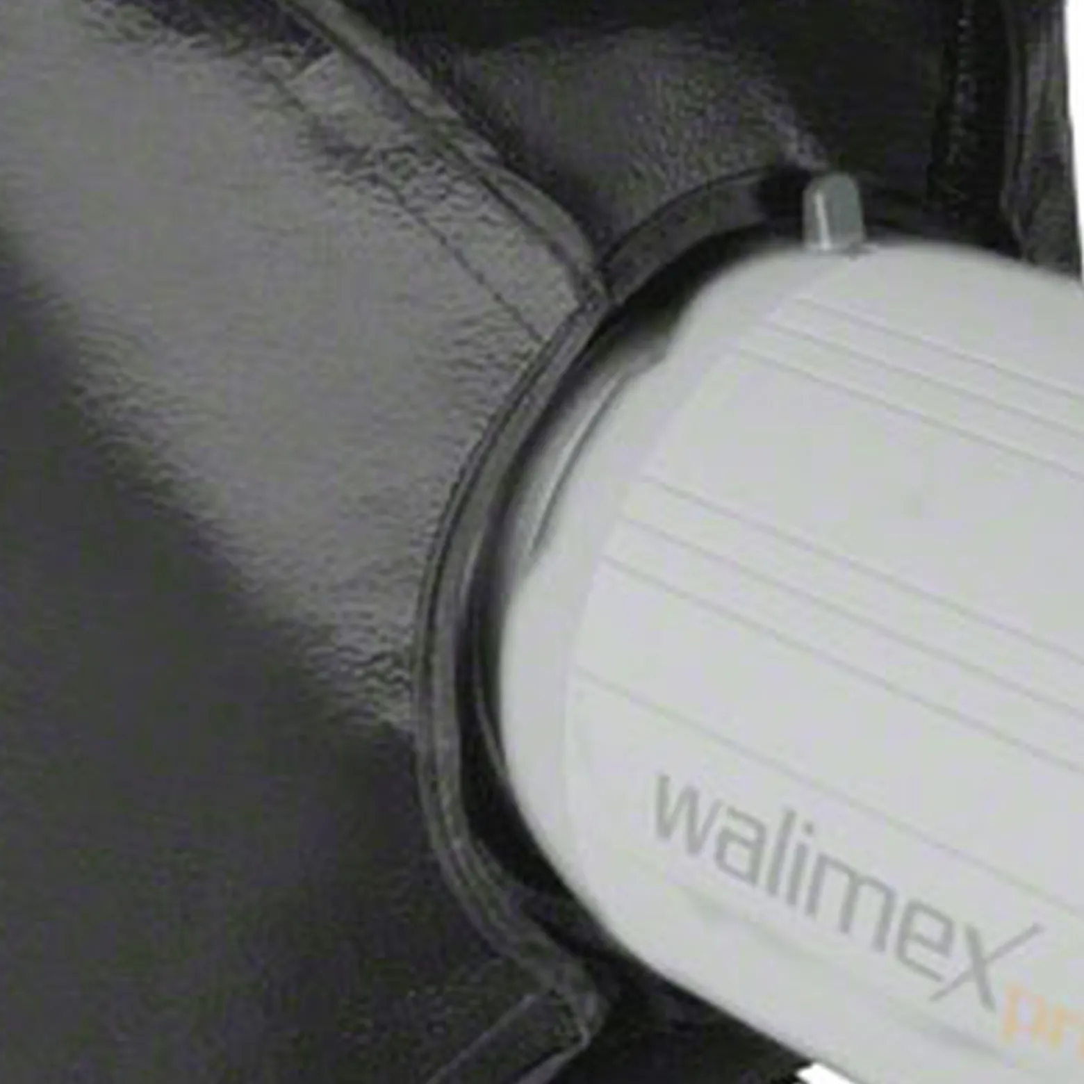 Walimex pro Softbox PLUS 40 x 50 cm - 360° drehbar, schneller Aufbau, inkl. Diffusoren, Grid & Transporttasche - passend für Produkt-, Beauty- & Peoplefotografie