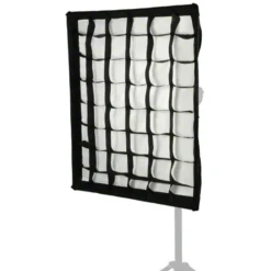 Walimex pro Softbox PLUS 60 x 80 cm - 360° drehbar, schneller Aufbau, inkl. Diffusoren, Grid & Transporttasche - passend für Produkt-, Beauty- & Peoplefotografie