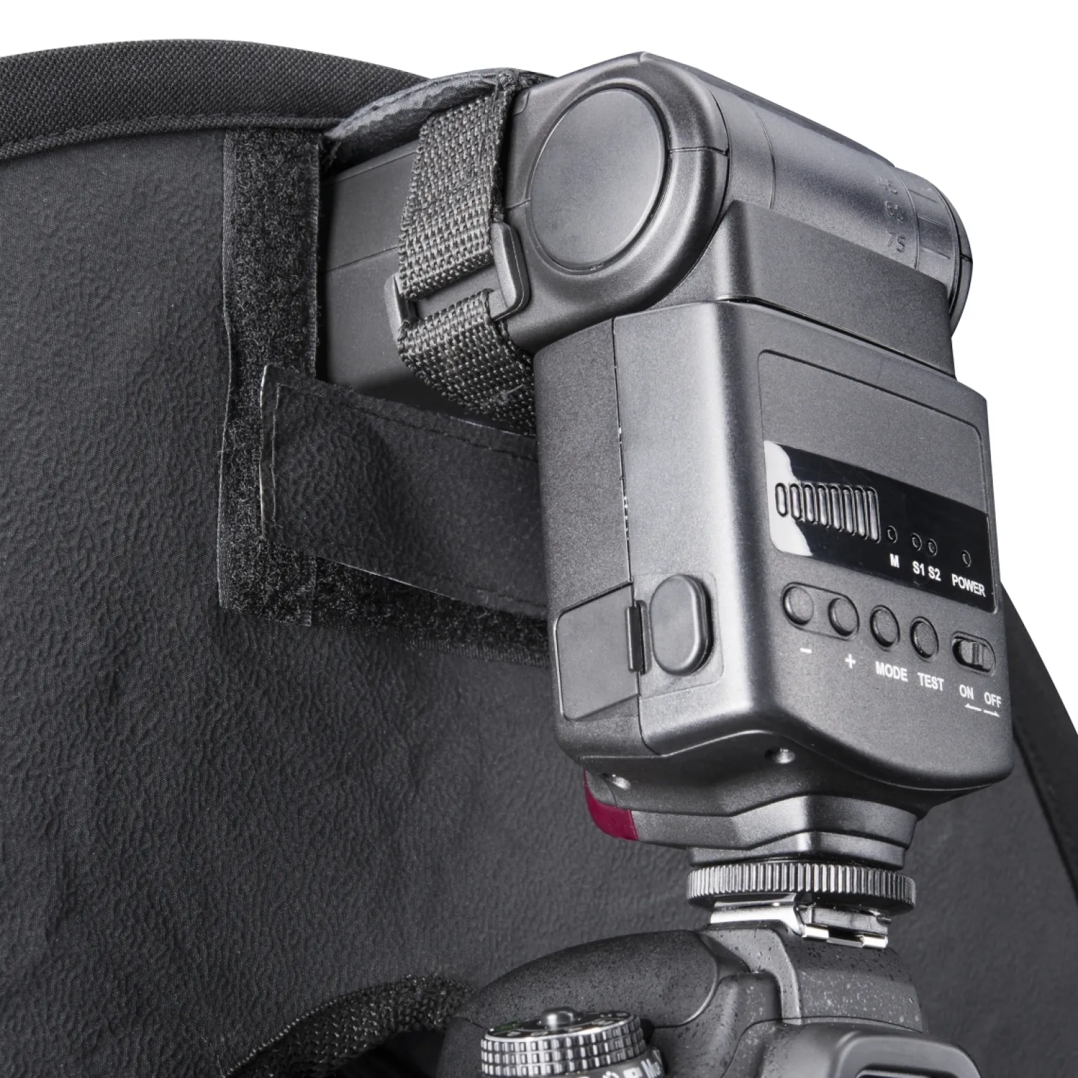 Walimex pro Softbox RoundLight Ø 46 cm faltbar Ringblitz Diffusor für Aufsteckblitz für Porträt und Makrofotografie