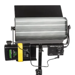 Walimex pro V-Mount Kabel für Sirius LED Leuchten, Kabel kompatibel mit V-Mount Akku, flexible Stromversorgung für Flächenleuchte, mobile Studio-Beleuchtung