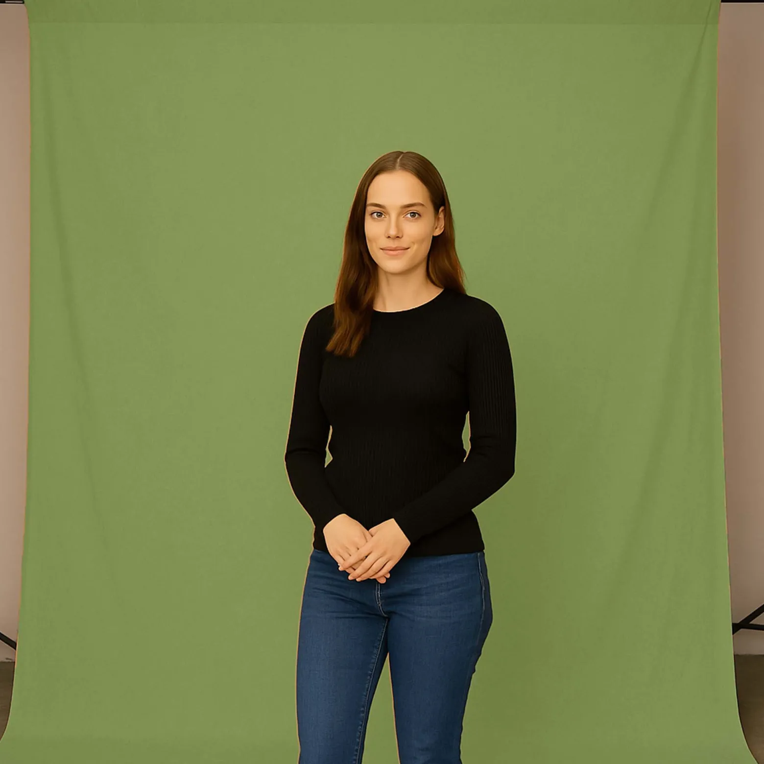 Walimex Stoffhintergrund Olivgrün 2,85 x 6 m Stoffstärke ca. 140 g/m², Fotohintergrund aus Baumwolle, waschbar für Atelier und Studio