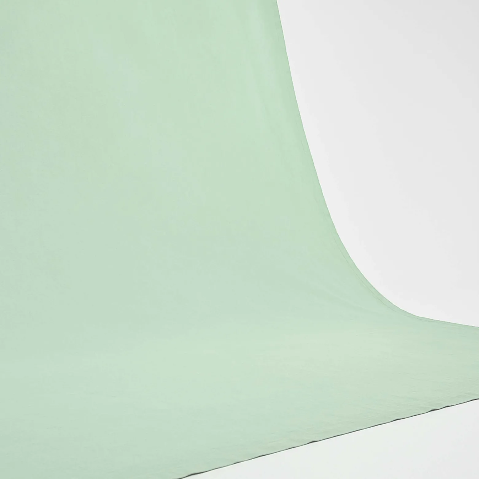 Walimex Stoffhintergrund Weißgrün 2,85 x 6 m Stoffstärke ca. 140 g/m², Fotohintergrund aus Baumwolle, waschbar für Atelier und Studio