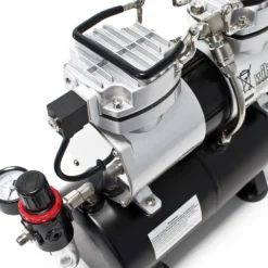 Wiltec Airbrush Kompressor AS196 mit Lufttank, Doppelzylinder Kolben, max. 6 bar Druck und Abschaltautomatik, für Modellbau, Tattoos, Nailart