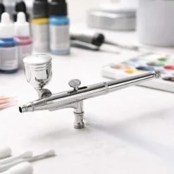 Wiltec Airbrush Pistole Typ 134 mit Double Action Funktion, Düse Ø 0,3 mm, 2 Farbbecher, Pipette, Adapter für Modellbau, Nailart usw.