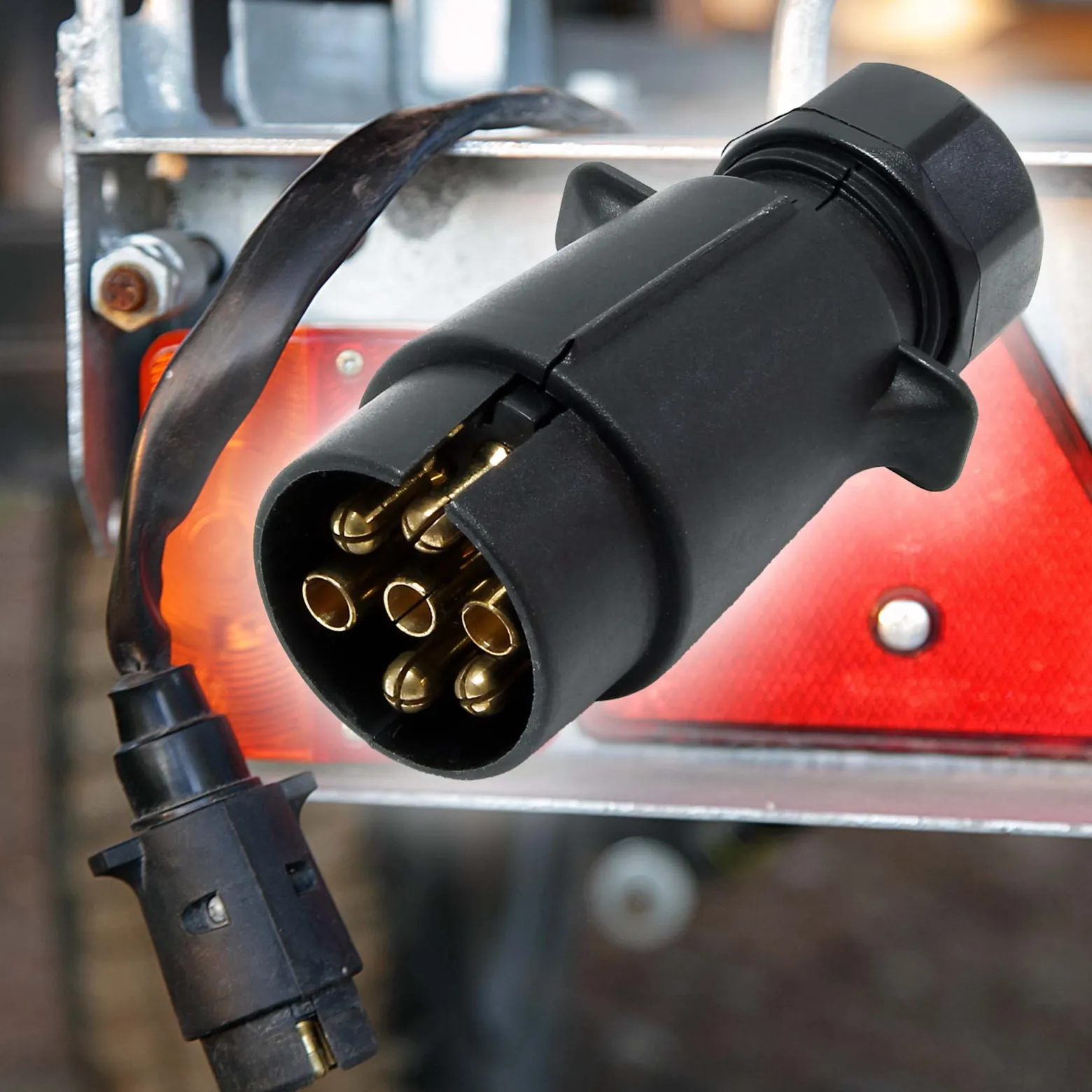 Wiltec Anhänger Stecker 7-polig 12V, Kunststoff Adapter für PKW Anhänger, Anhängerkupplung Steckanschluss, Anhängersteckdose