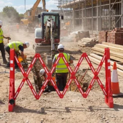 Wiltec ausziehbares Absperrgitter 200 cm aus Kunststoff, Scherengitter mit Reflektorband, Baustellenabsperrung befüllbar und faltbar, Absperrung für Verkehr
