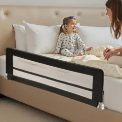 Wiltec Bettschutzgitter 150 x 42 cm, klappbares Bettgitter, Kinder Rausfallschutz aus Nylon und Metall, Absturzsicherung Bett einfache Montage