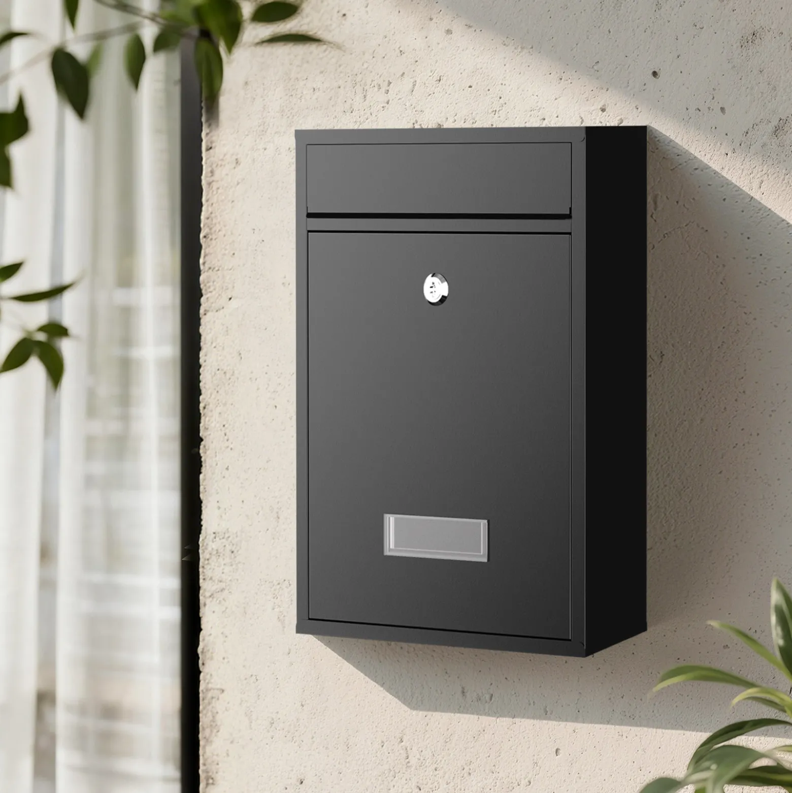 Wiltec Briefkasten schwarz V10 Postkasten mit Namensschild, großem Briefschlitz und 2 Schlüsseln Wandbriefkasten aus pulverbeschichtetem Stahl
