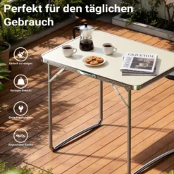 Wiltec Campingtisch klappbar 80x60cm mit weißer Tischplatte aus MDF und Aluminium Rahmen Klapptisch Alu Falttisch Camping Garten Balkon Outdoor Camping Tisch faltbar