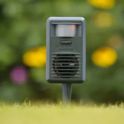 Wiltec Catfree Ultraschall Katzenschreck - für bis zu 88 m² Schutzbereich - mit 10 m Reichweite und bis zu 100° - Tierschreck Katzenabwehr im Garten ganzjährig einsetzbar