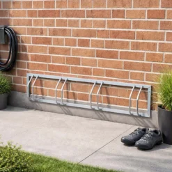 Wiltec Fahrradständer für 4 Fahrräder 124x39,5x19,5cm aus verzinktem Stahl und für Wandmontage geeignet Reihenparker Fahrradbügel