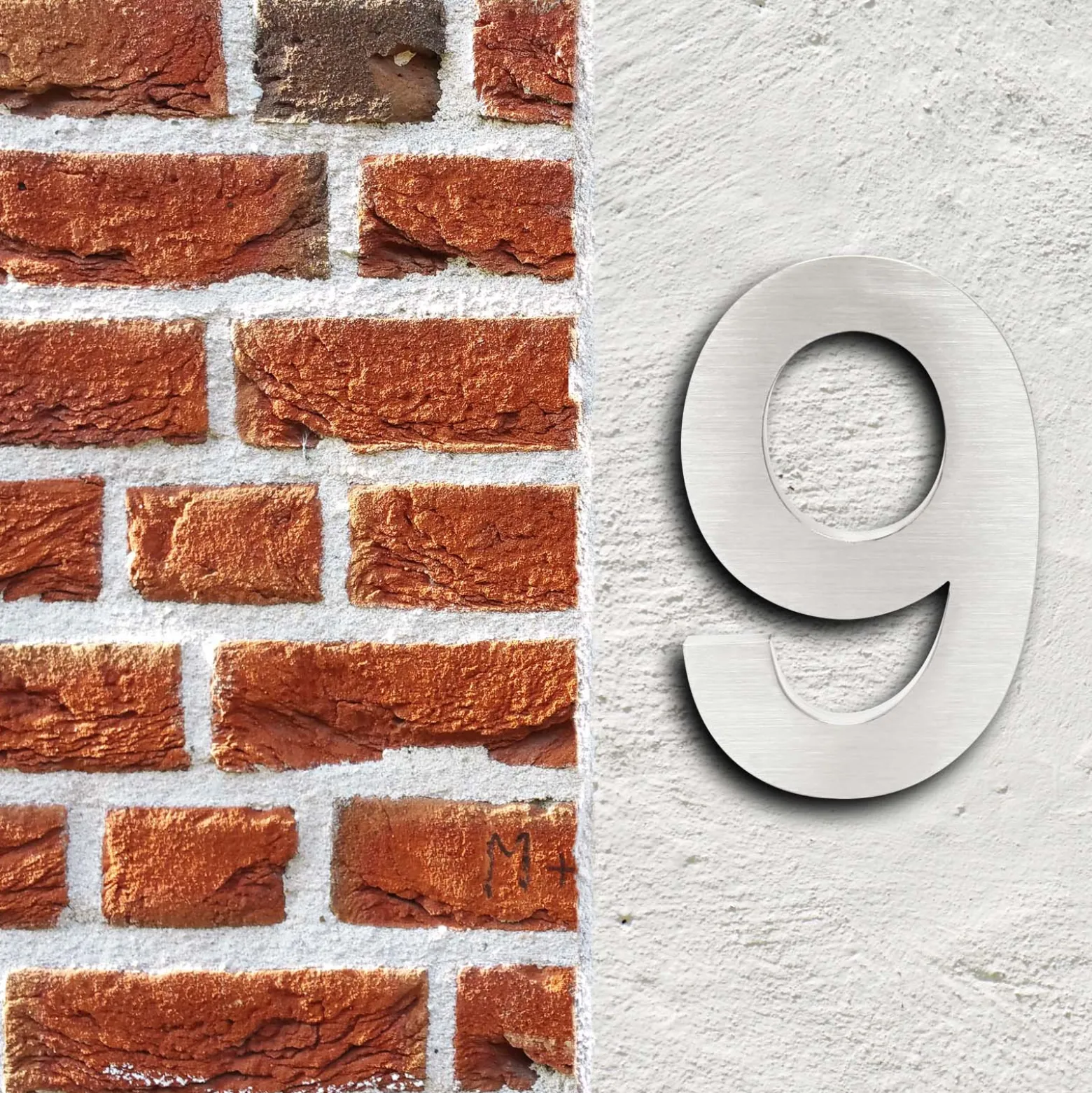 Wiltec Hausnummer 9 silberfarbene Edelstahl Hausnummer in modernem 3D-Design, Höhe 20 cm, Schrift Arial, rostfrei und witterungsbeständig, mit Montagematerial