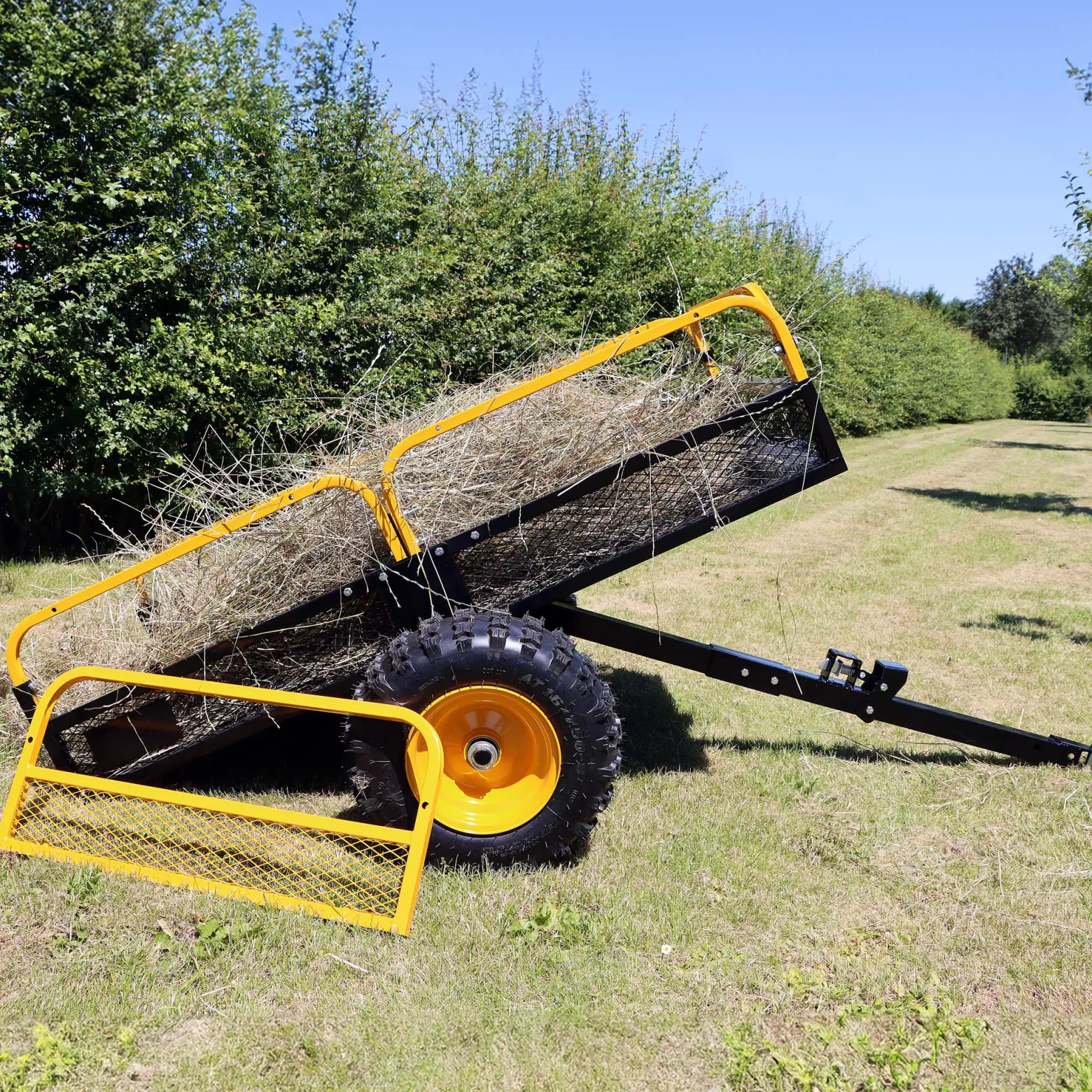 Wiltec Kippanhänger bis 450 kg für Rasentraktor, Anhänger Kipper 210 x 120 x 70 cm mit Gitter u. abnehmbaren Seitenwänden, Anhänger mit Kippfunktion