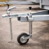 Wiltec Klemmhalter für Anhänger Stützrad bis ø48 mm, Klemmschelle mit Klappknebel Bügelklemme Klemmbügel