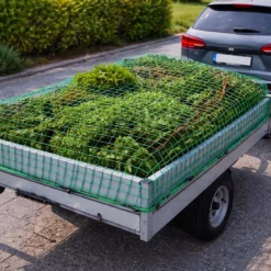 Wiltec Ladungssicherungsnetz Grün 2,1x1,25m Masche 4,5x4,5 cm Stärke 3 mm Polypropylen Transportnetz für Anhänger mit Randkördel Witterungsbeständig Ladung Sicherheit