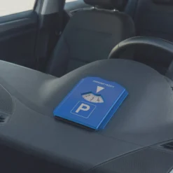 Wiltec Parkscheibe mit Eiskratzer und 3 Einkaufschips, Parkuhr Auto nach StVO, Scheibenkratzer mit Gummilippe