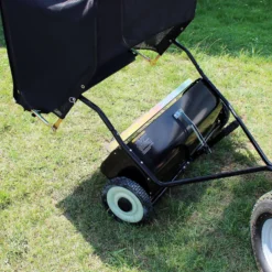 Wiltec Rasenkehrmaschine mit 96 cm Kehrbreite, Rasenkehrer für Aufsitzmäher, Laubsammler mit 340 l Auffangnetz Laubkehrmaschine für Rasentraktor