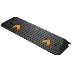 Wiltec Schwellenrampe bis 50 t, Rampe aus robustem Gummi 1100 x 406 x 50 mm, gelbe Reflexionsbänder und Schraubrillen, Auffahrrampe für Pkw, Motorrad, Rollstuhl oder Lkw