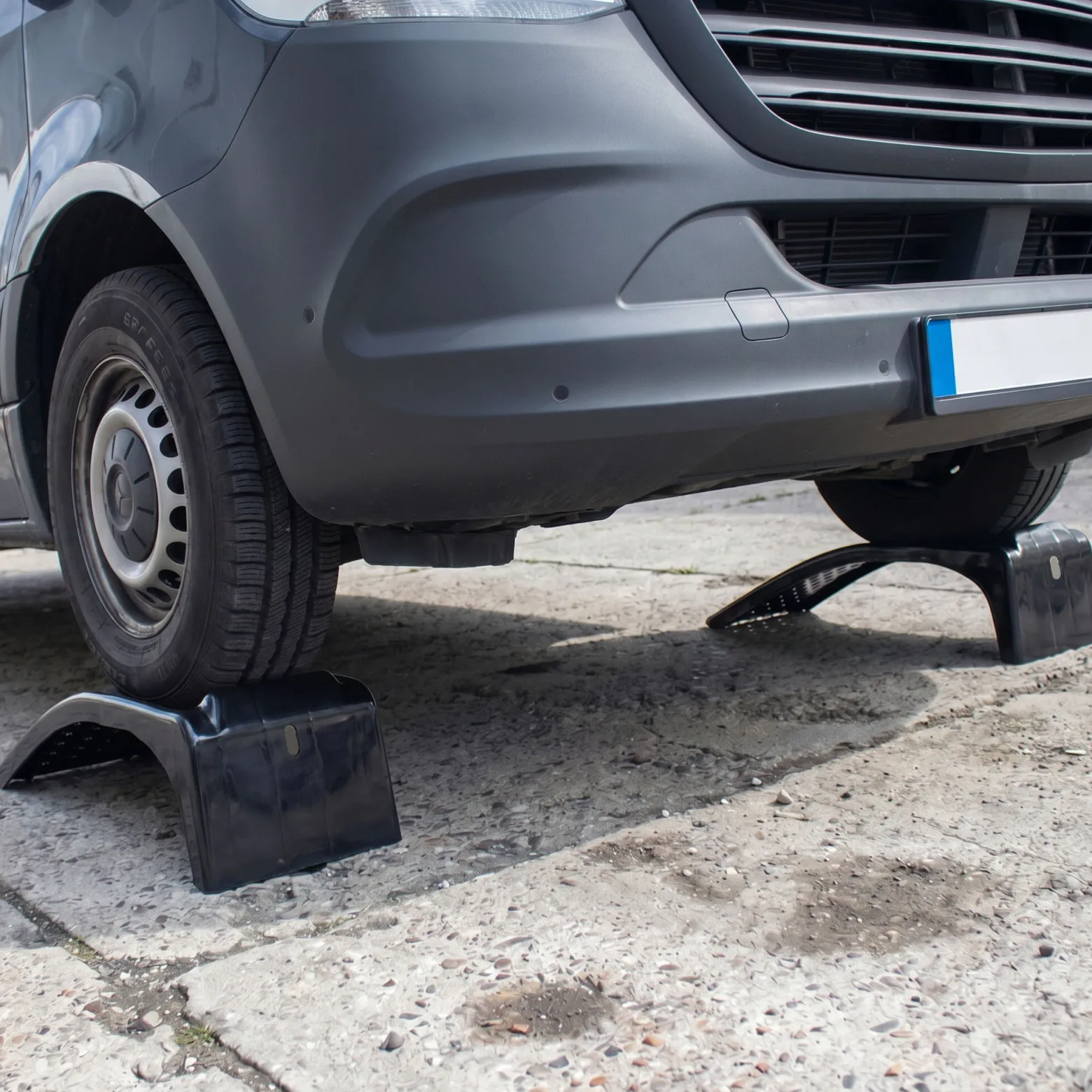 Wiltec Stahl Auffahrrampen Paar 3,6 t für PKW, 200 mm Hubhöhe und 235 mm Breite, stapelbare Autorampe, Verladerampe für Auto, Motorrad, ATV und Quad