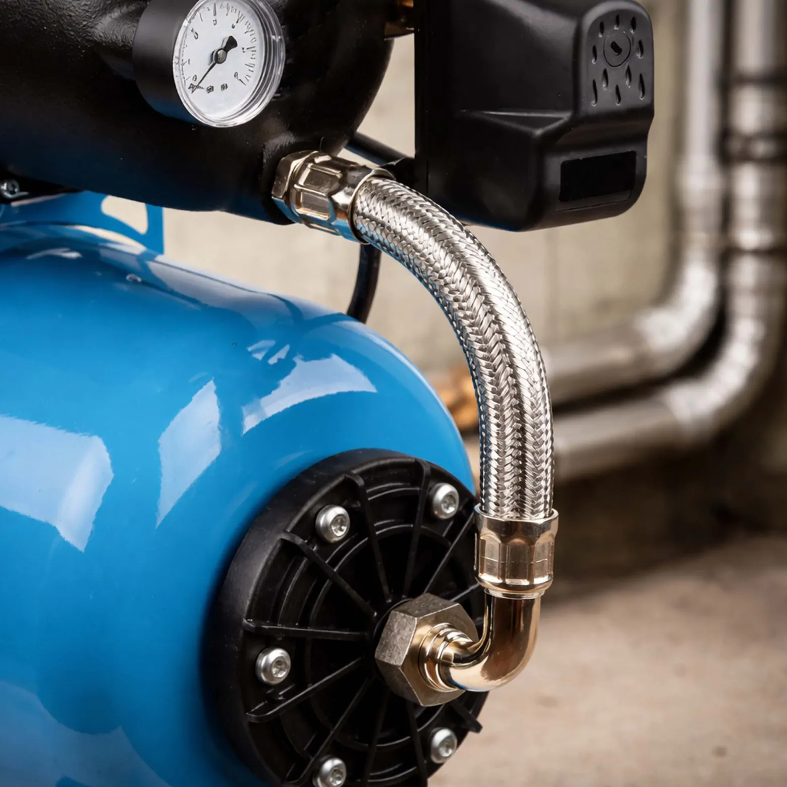 Wiltec Stahlflex Wasserschlauch 0,8 m DN25 32,89 mm für Hauswasserwerke, Flexschlauch, Panzerschlauch für Pumpe, Hauswasserwerke und Druckkessel