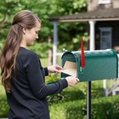 Wiltec US Mailbox grün 150 x 513 x 223 mm, amerikanischer Briefkasten mit Fahne, Wandbriefkasten oder Standbriefkasten Stahl amerikanisches Design