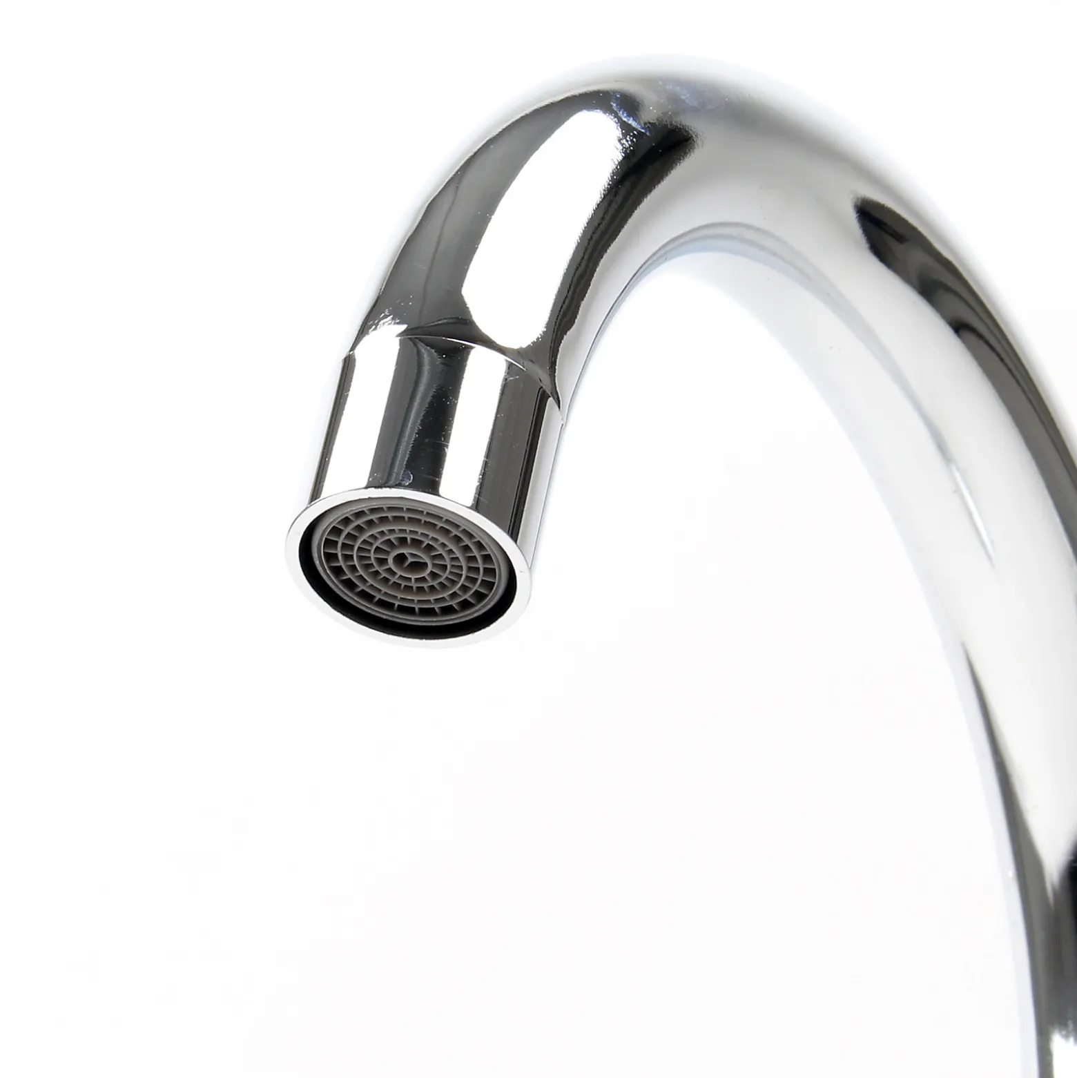 Wiltec Wasserhahn für Küchenarmatur um 360° drehbar, verchromt mit 16,41mm Anschluss (3/8")