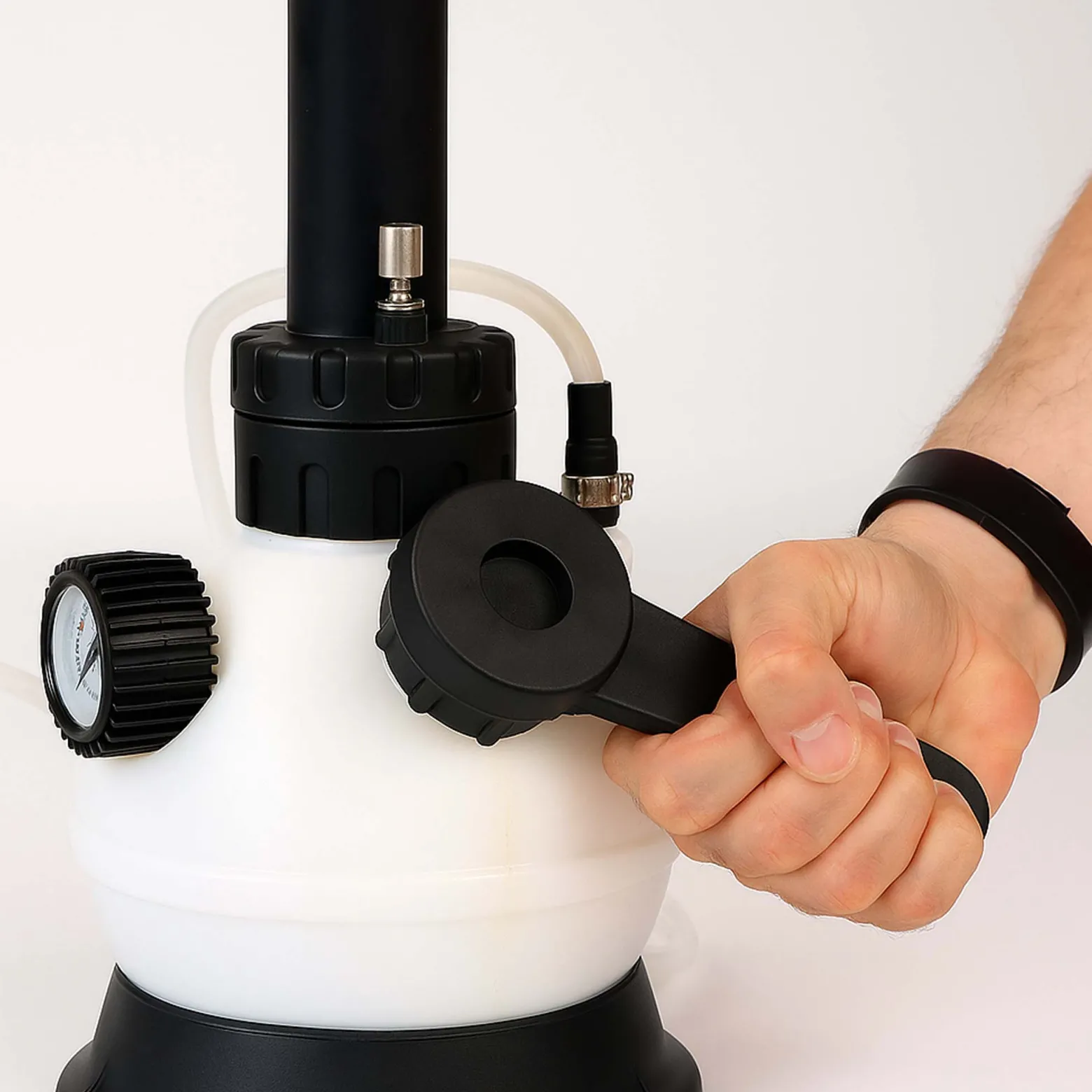 XPOtool Bremsenentlüftungsgerät 2 l + 1 l Bremsenentlüfter mit Absaugbehälter, Bremsentlüfter zum Bremsflüssigkeit Wechsel und Bremsen Entlüften